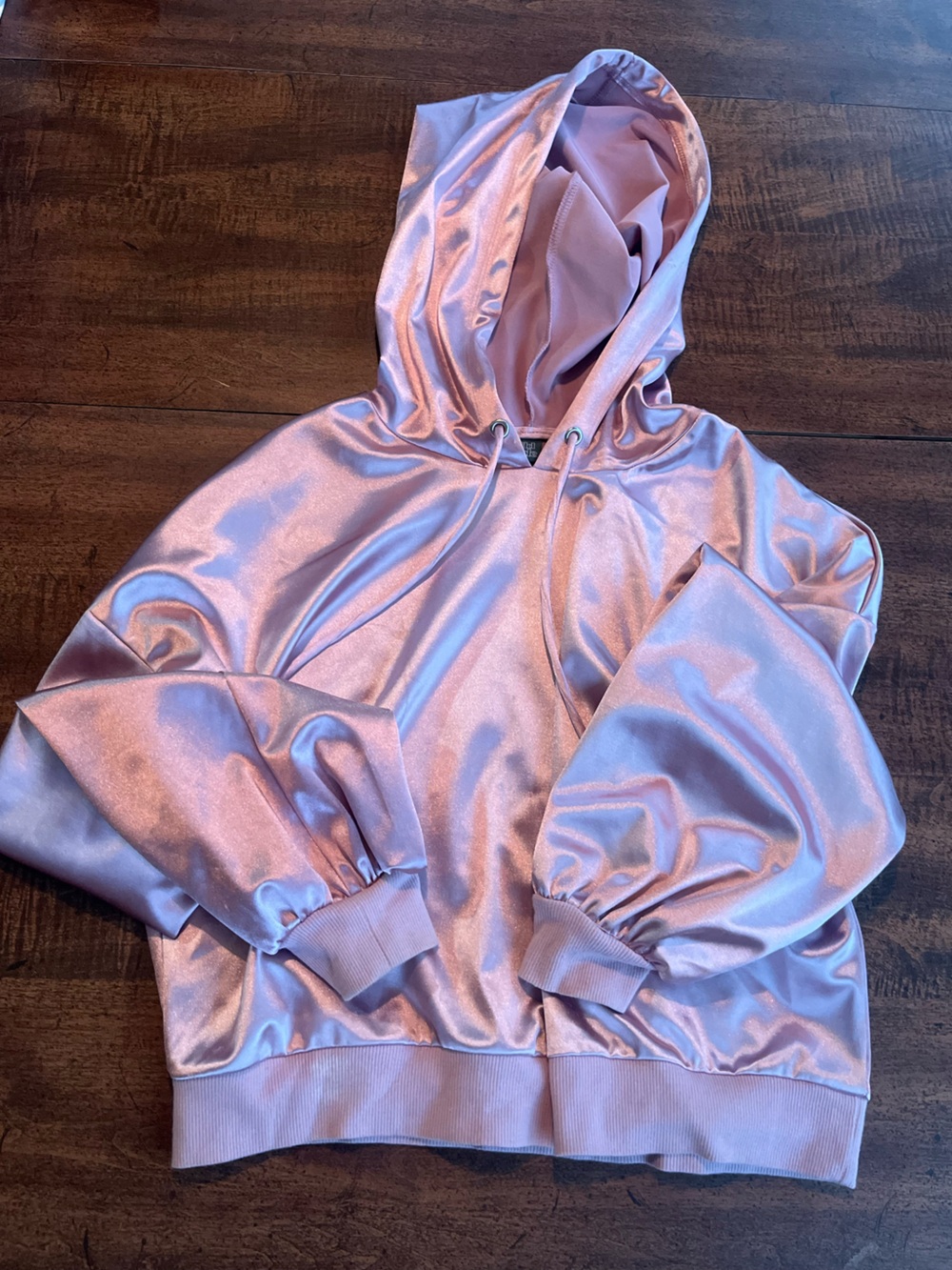 Wild Fable Pink Satin Feel Cropped Hoodie M Y2K Coquette Glam Athleisure ASO Tv